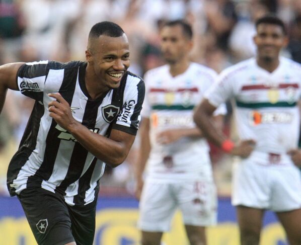 Botafogo x Fluminense: onde assistir ao clássico pelo Brasileirão