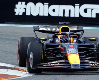 Verstappen, da Red Bull, é o mais rápido em treino